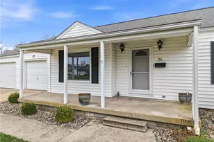 96 N Cres Dr, Hermitage, PA 16148 - Photo 3