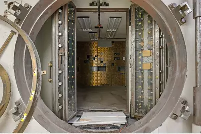 306 4th Ave #401, Pittsburgh, PA 15222 - Photo 37