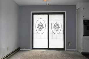 4355 E Barlind Dr, Pittsburgh, PA 15227 - Photo 17