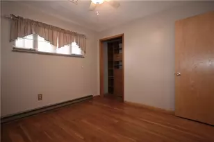 4355 E Barlind Dr, Pittsburgh, PA 15227 - Photo 21