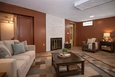 4355 E Barlind Dr, Pittsburgh, PA 15227 - Photo 29