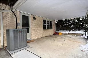 4355 E Barlind Dr, Pittsburgh, PA 15227 - Photo 35