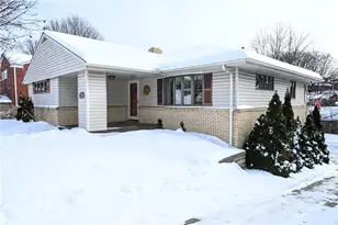 4355 E Barlind Dr, Pittsburgh, PA 15227 - Photo 5