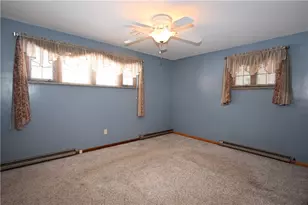 4355 E Barlind Dr, Pittsburgh, PA 15227 - Photo 23