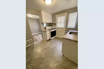 8156 Chaske St, Verona, PA 15147 - Photo 9