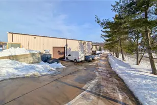 3012 Unionville Rd, Cranberry Township, PA 16066 - Photo 9