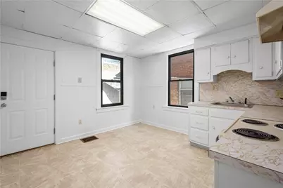 2434 S 18th St, Pittsburgh, PA 15203 - Photo 11