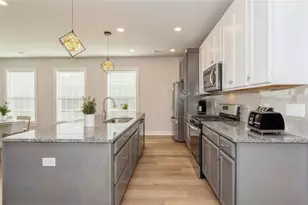 701 Halcyon Ln, Cranberry Township, PA 16066 - Photo 17