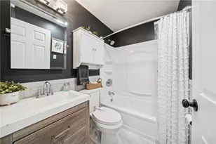 14299 Valley View Dr, North Huntingdon, PA 15131 - Photo 21