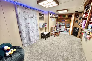 210 Highland Dr, Elizabeth Twp/Boro, PA 15037 - Photo 43