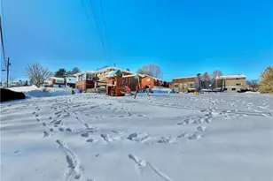 210 Highland Dr, Elizabeth Twp/Boro, PA 15037 - Photo 5