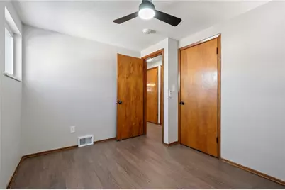 678 Colonial Manor Rd, North Huntingdon, PA 15642 - Photo 13