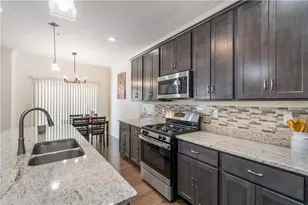 171 Lockeed Dr, Moon/Crescent Twp, PA 15108 - Photo 9