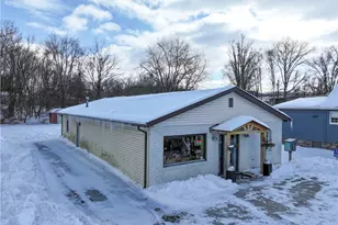 417 +413 S Center Ave, Hempfield Township, PA 15672 - Photo 1