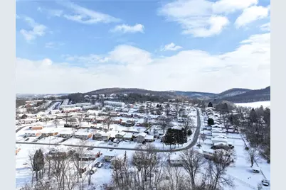 417 S Center Ave, Hempfield Township, PA 15672 - Photo 25