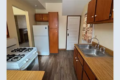 227 Amy Ave, Butler, PA 16001 - Photo 7