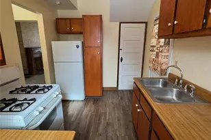 227 Amy Ave, Butler, PA 16001 - Photo 7