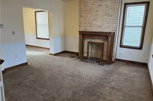 227 Amy Ave, Butler, PA 16001 - Photo 3