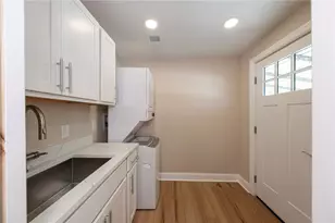 330 Spruce St, Latrobe, PA 15650 - Photo 15