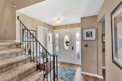 422 Edgetree Ln, Murrysville, PA 15668 - Photo 5