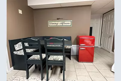 1210 Pemberton St, Pittsburgh, PA 15212 - Photo 15