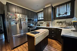 1210 Pemberton St, Pittsburgh, PA 15212 - Photo 7