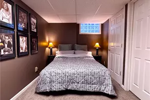 1210 Pemberton St, Pittsburgh, PA 15212 - Photo 17