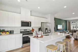 269 Truth Cir, Jackson Township, PA 16037 - Photo 7