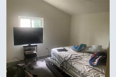 9210 Florida Ave, Pittsburgh, PA 15235 - Photo 13