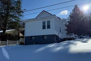 28 Bredin Ave, Twp of But SW, PA 16045 - Photo 3