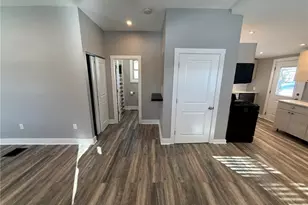 28 Bredin Ave, Twp of But SW, PA 16045 - Photo 5