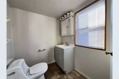 388 Braddock Ave, Uniontown, PA 15401 - Photo 17