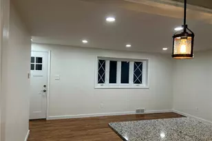 214 Barbara Dr, Kennedy Township, PA 15136 - Photo 3