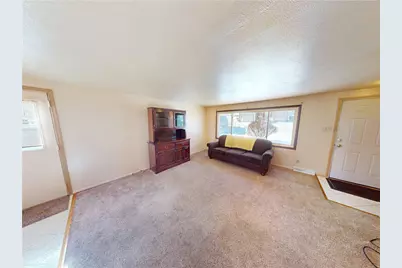 135 Thomas Ave, Butler, PA 16001 - Photo 5