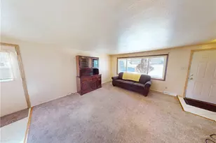 135 Thomas Ave, Butler, PA 16001 - Photo 5