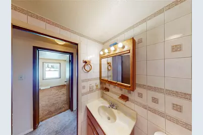 135 Thomas Ave, Butler, PA 16001 - Photo 17