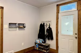 231 N Monroe St, Butler, PA 16001 - Photo 7