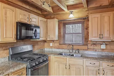 315 Frankfort Springs Dr, Hanover Township, PA 15043 - Photo 19