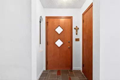 21 Boyka Dr, Finleyville, PA 15332 - Photo 3