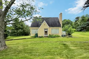 2573 Nicholson Rd, Pittsburgh, PA 15143 - Photo 1