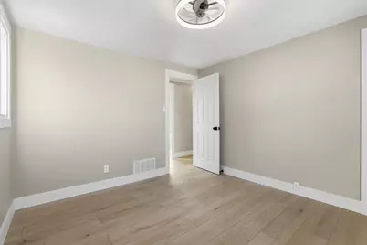 336 Meadowlark Ln, West Mifflin, PA 15122 - Photo 17