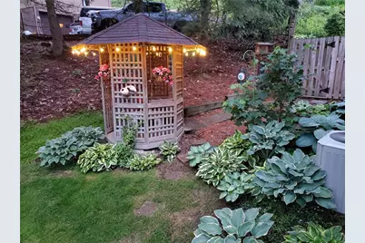 109 Shangri La Dr, Monroeville, PA 15146 - Photo 37