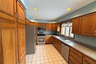 440 Edgewood Ave, White Township, PA 15701 - Photo 5