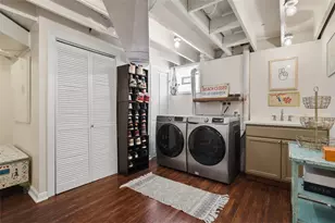 824 Foxland Dr, Pittsburgh, PA 15243 - Photo 31