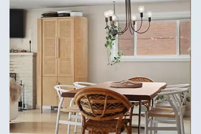 824 Foxland Dr, Pittsburgh, PA 15243 - Photo 23