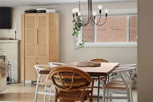 824 Foxland Dr, Pittsburgh, PA 15243 - Photo 23