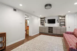 824 Foxland Dr, Pittsburgh, PA 15243 - Photo 37