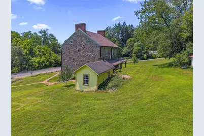 117 White Thorn Rd, Salem Township, PA 15670 - Photo 29