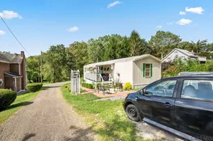 248 Thomas St, Conemaugh Township, PA 15935 - Photo 3