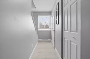 402 Acre Ave, Twp of But NW, PA 16001 - Photo 25